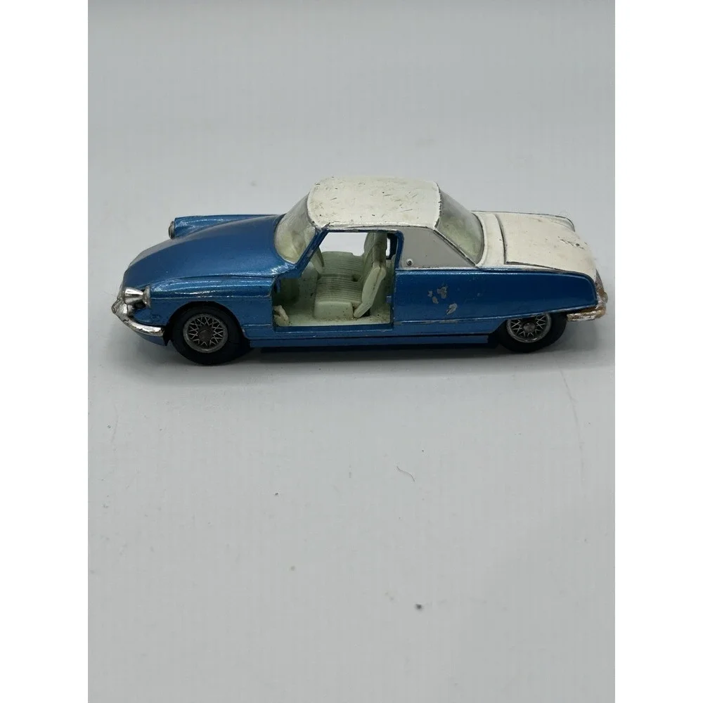 Corgi Toys LeDandyCoupe-Henri Chapron Body On Citroen D.S. Chassis No Doors‎